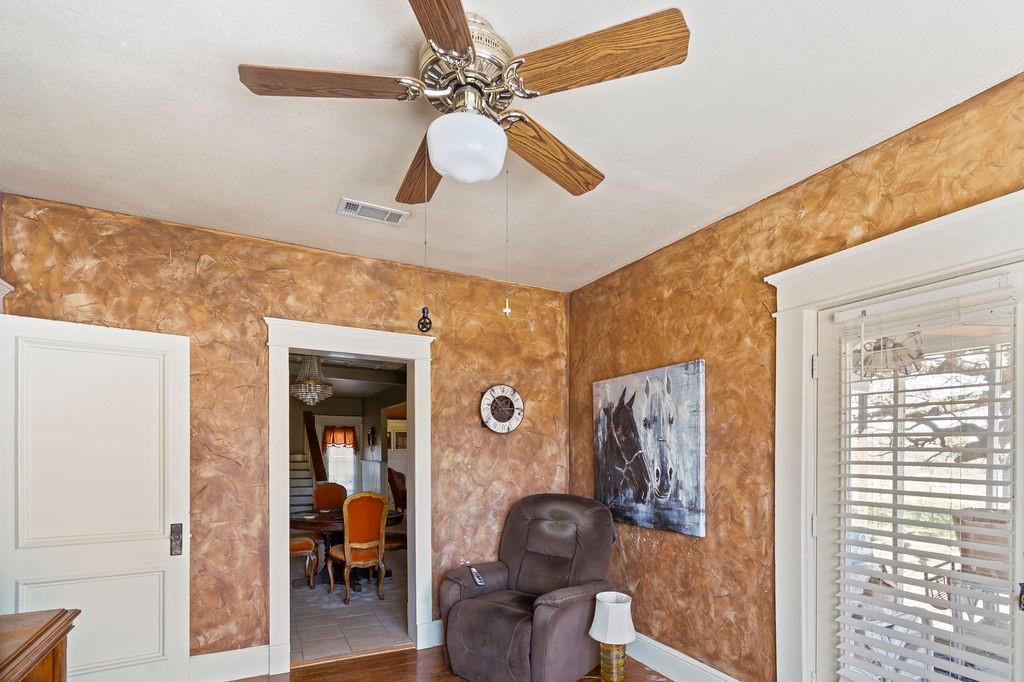 HOPKINS FRANCIS, 334X130 - Residential
