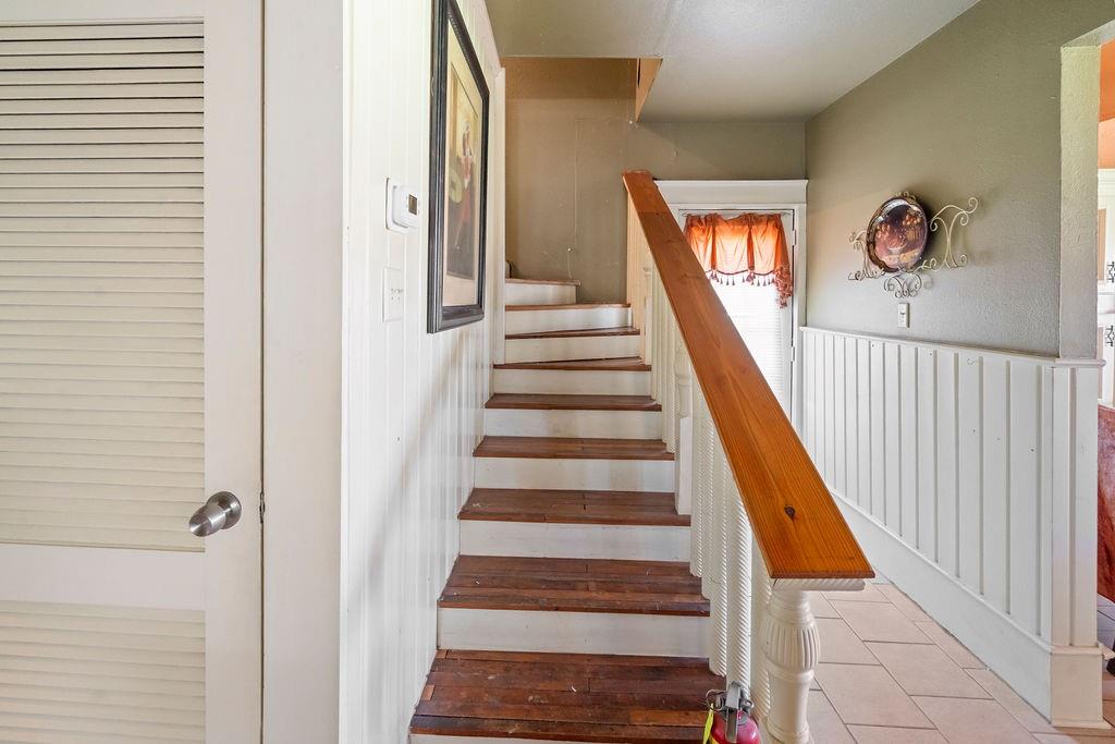 HOPKINS FRANCIS, 334X130 - Residential