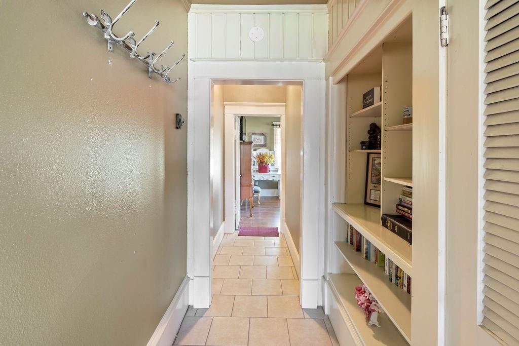 HOPKINS FRANCIS, 334X130 - Residential