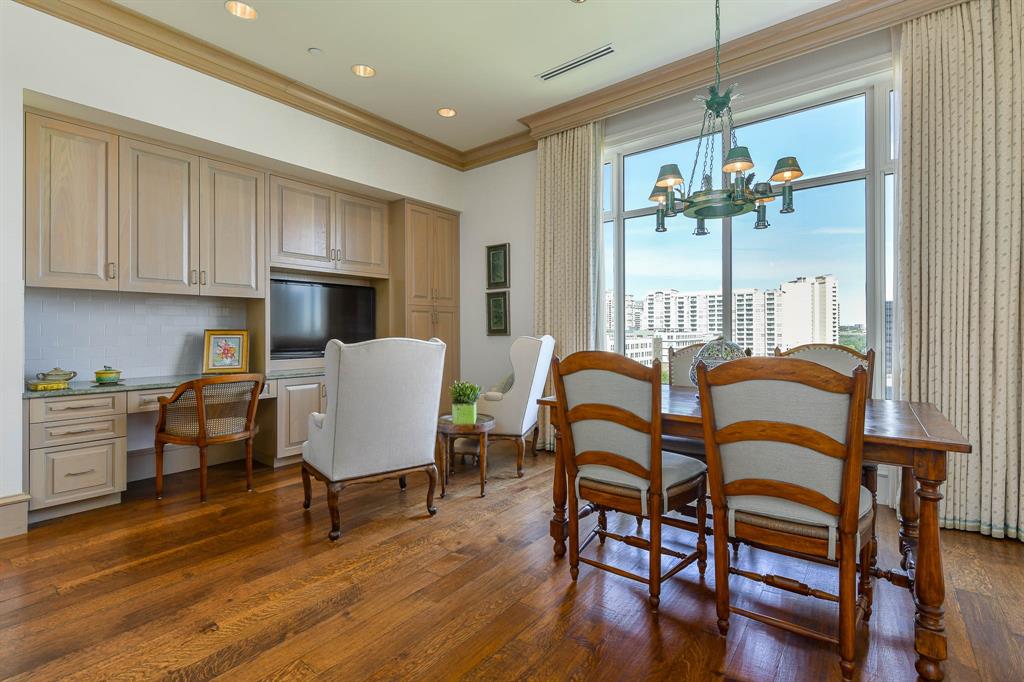 The Mansion Residence - Residential