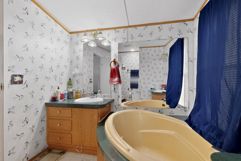 Golden Oaks Sub - Residential