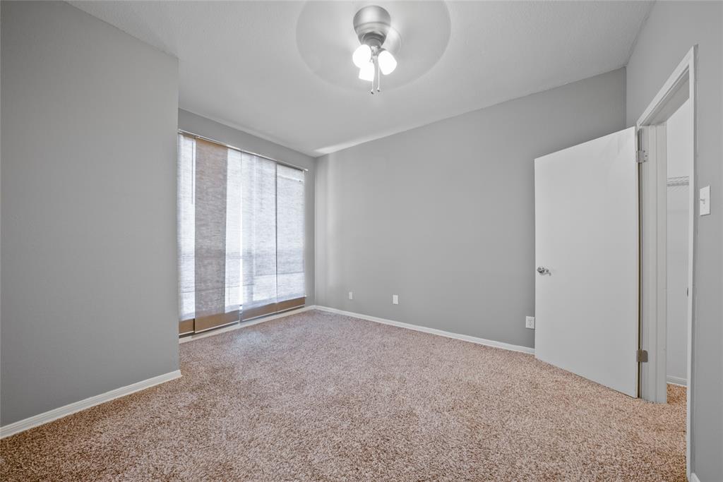 Parkwood Creek Condos - Residential