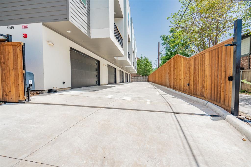 Elk Hill - Residential Income
