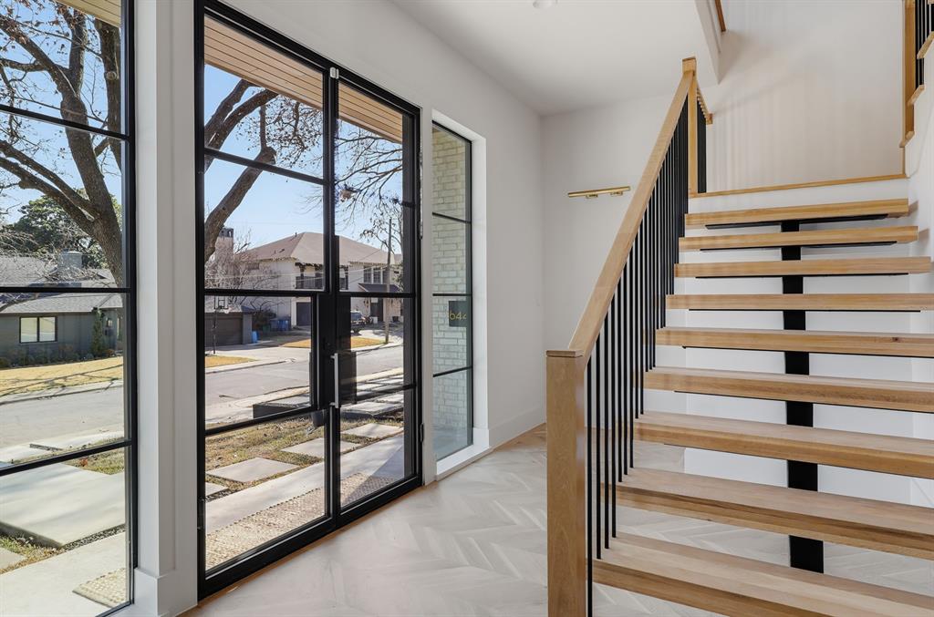 LAKEWOOD ESTATES 3 - Residential