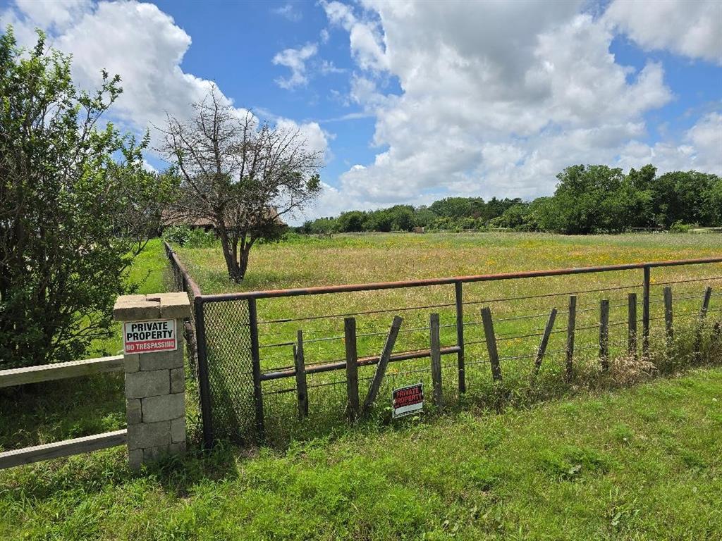Willow Creek Acres - Land