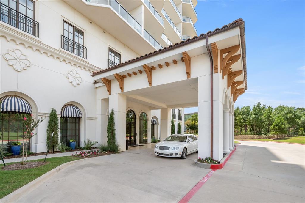 Lakeside - Residential
