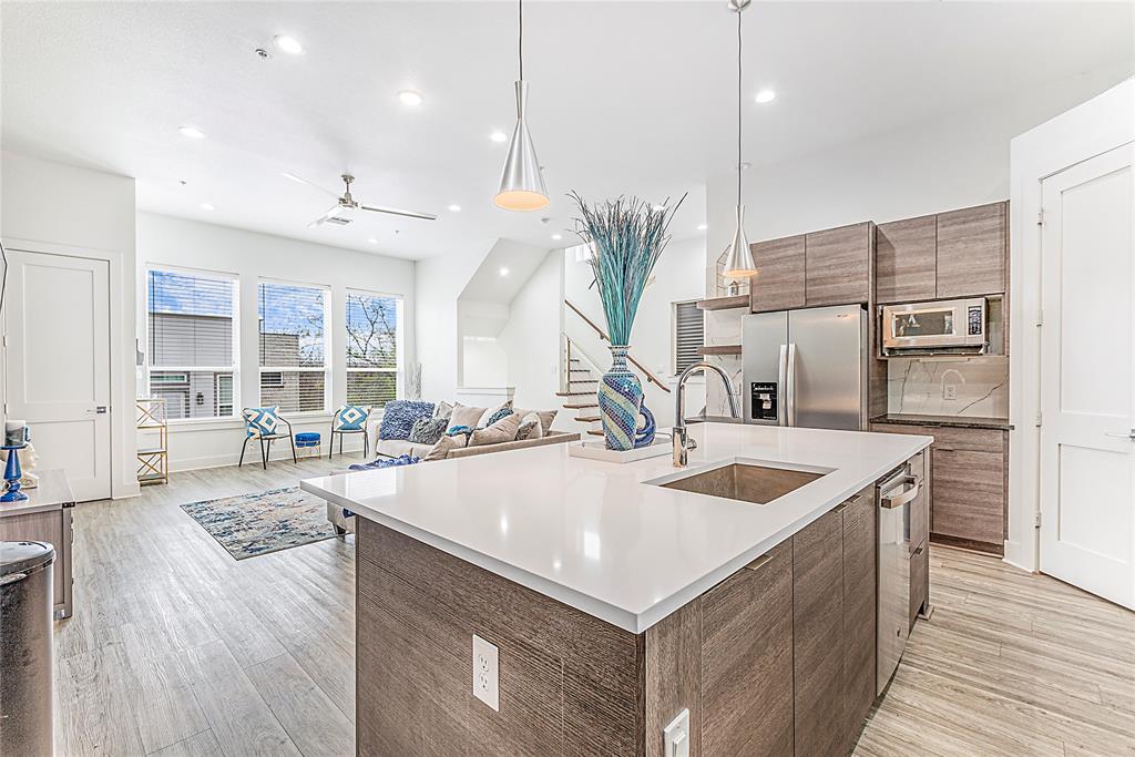 Love Field Lofts Condo - Residential Lease