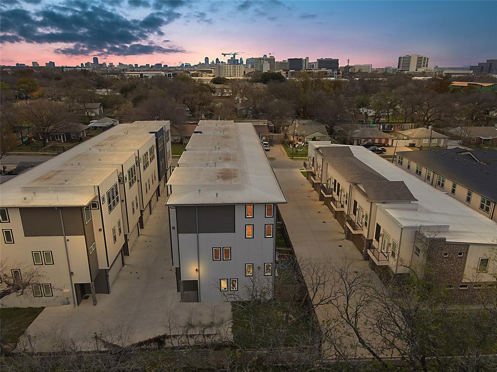 2 Bedrooms with a third room that can be used as an office or third bedroom 3 Full Bathroom Townhome centrally located near Downtown Dallas and Lovefield Airport. This home is professionally designed with modern finishes to provide a comfortable retreat. It features an abundance of state-of-the-art amenities and beautiful furnishing enriched by plenty of natural light and tastefully picked decor such as a dedicated workspace, 3 large walk-in showers, a garden tub with marble finishes, stainless steel appliances, a massive living room, and an expansive kitchen for hosting. The highly comfortable bedrooms will provide all the relaxation you need after an exciting day. Finally, you'll be able to soak up the sun on the patio yard featuring a comfortable seating area and a fire cooling pit where you can immerse yourself in the tranquility and laugh with your loved ones. Electric vehicle charging comes standard with our built-in chargers and insulated garage doors.