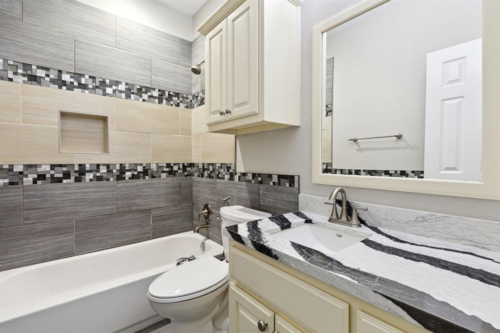 Ashburne Glen Est Addn - Residential