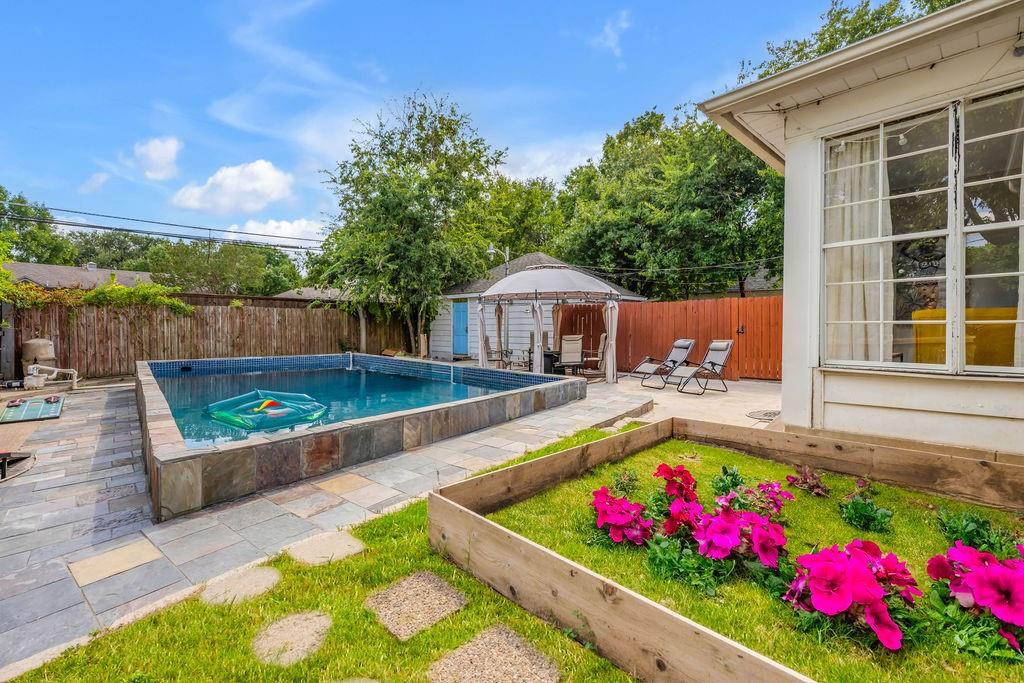 Stevens Park Village - Residential