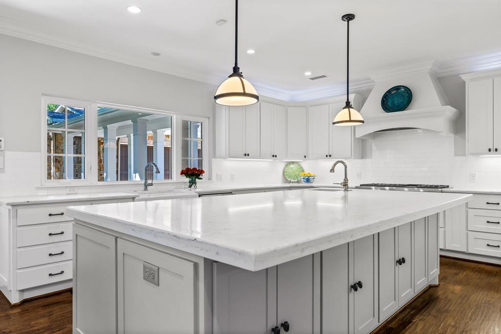 Midway Hills 05 - Residential