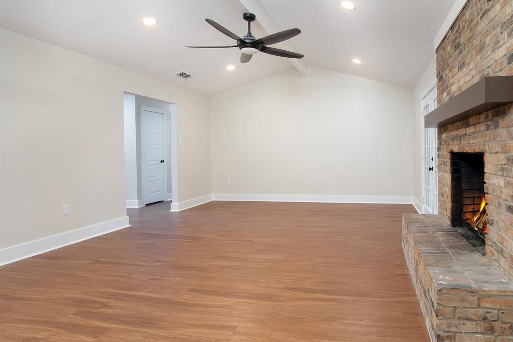 Rockwall Manor - Residential