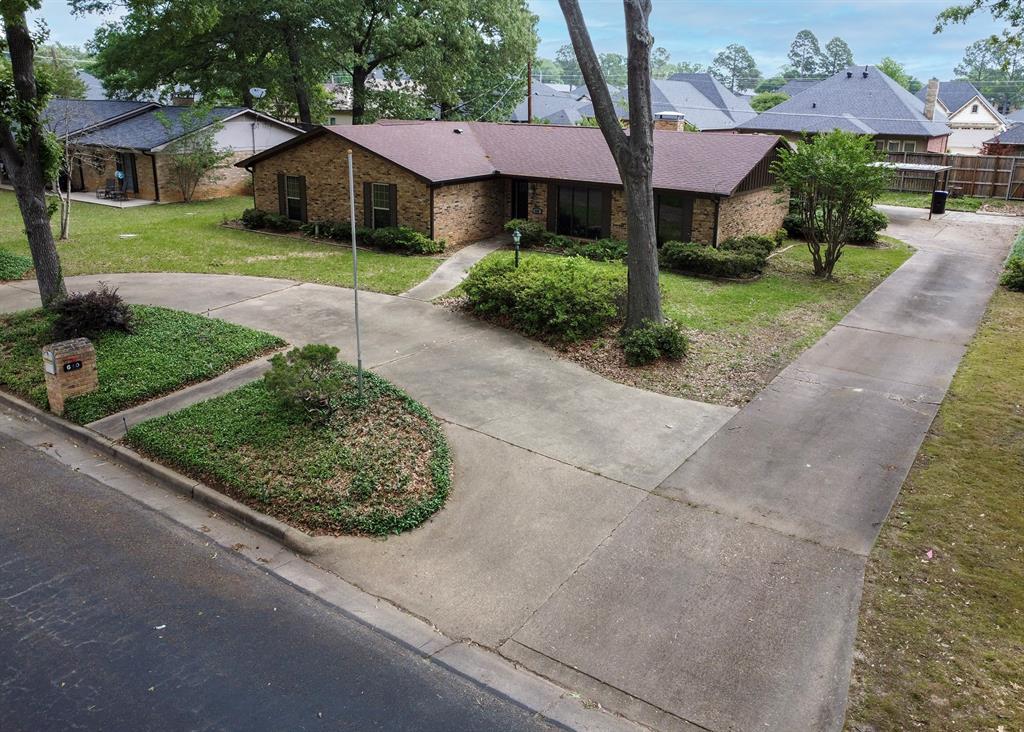 Rockwall Manor - Residential