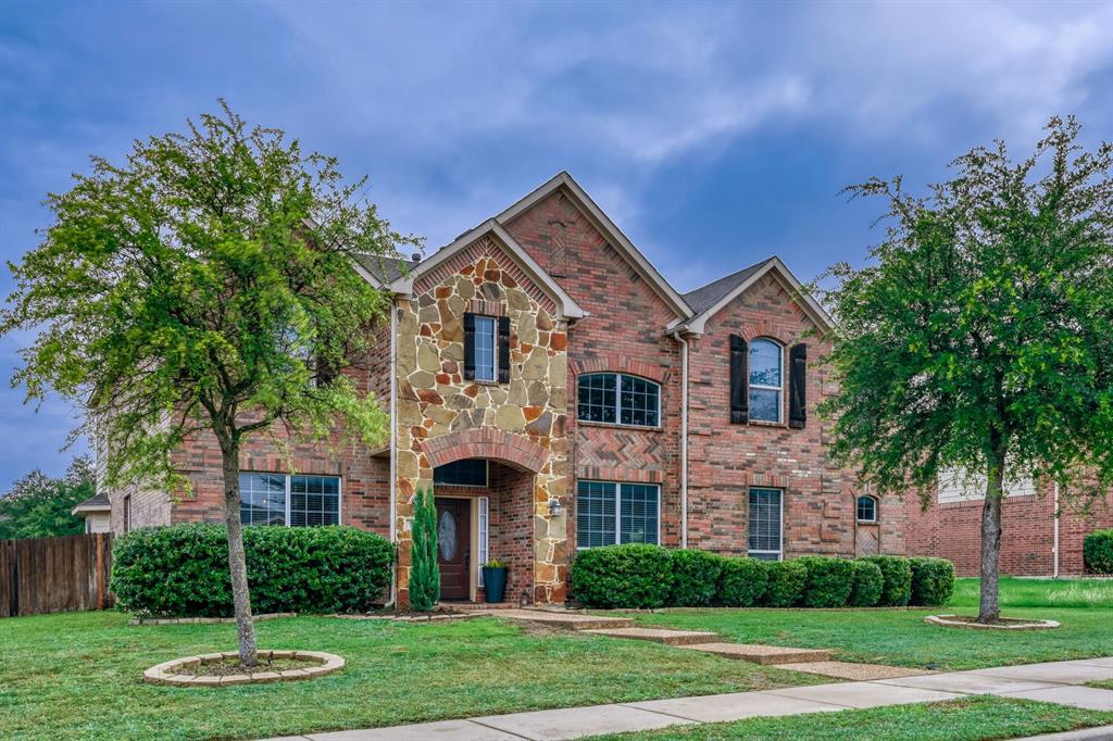 Beautifully maintained traditional two-story home offering a spacious and versatile layout. Upon entry, you're welcomed by formal living and dining areas that create an inviting first impression. The heart of the home features a soaring family room with a fireplace, seamlessly connected to the kitchen, where a center island and breakfast nook provide the perfect setting for everyday living and entertaining. The first-floor primary suite offers privacy and convenience, complete with a full bathroom designed for comfort and relaxation. Upstairs, you'll find the secondary bedrooms, a generous loft area, and an additional bonus room that can easily serve as a media room, game room, home office, or hobby space. The flexible floor plan offers comfortable living spaces and welcoming atmospheres for families of all sizes. Step outside to enjoy the spacious fenced backyard, offering plenty of room for outdoor gatherings, play, or simply unwinding. With flexible living spaces and room for everyone, this home is one you won't want to miss. Discounted rate options and no lender fee future refinancing may be available for qualified buyers of this home.

Sellers are relocating for career opportunities and have priced the home competitively to offer exceptional value in today's market.