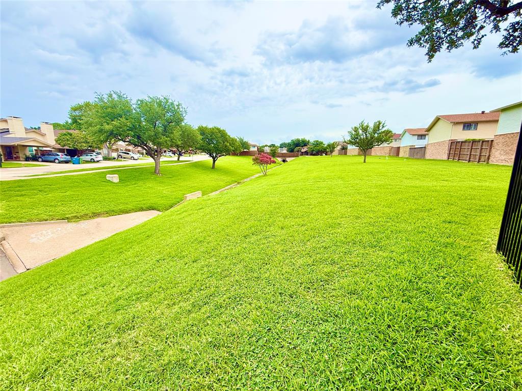 Two Worlds Keller Spgs Village - Residential