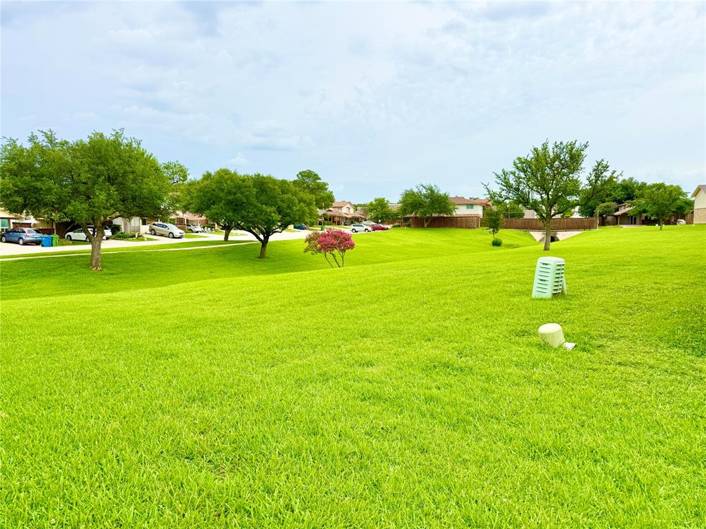 Two Worlds Keller Spgs Village - Residential