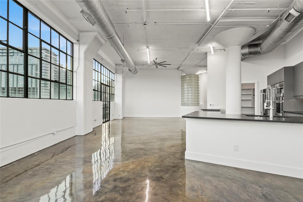 Canton Loft 2220 - Residential