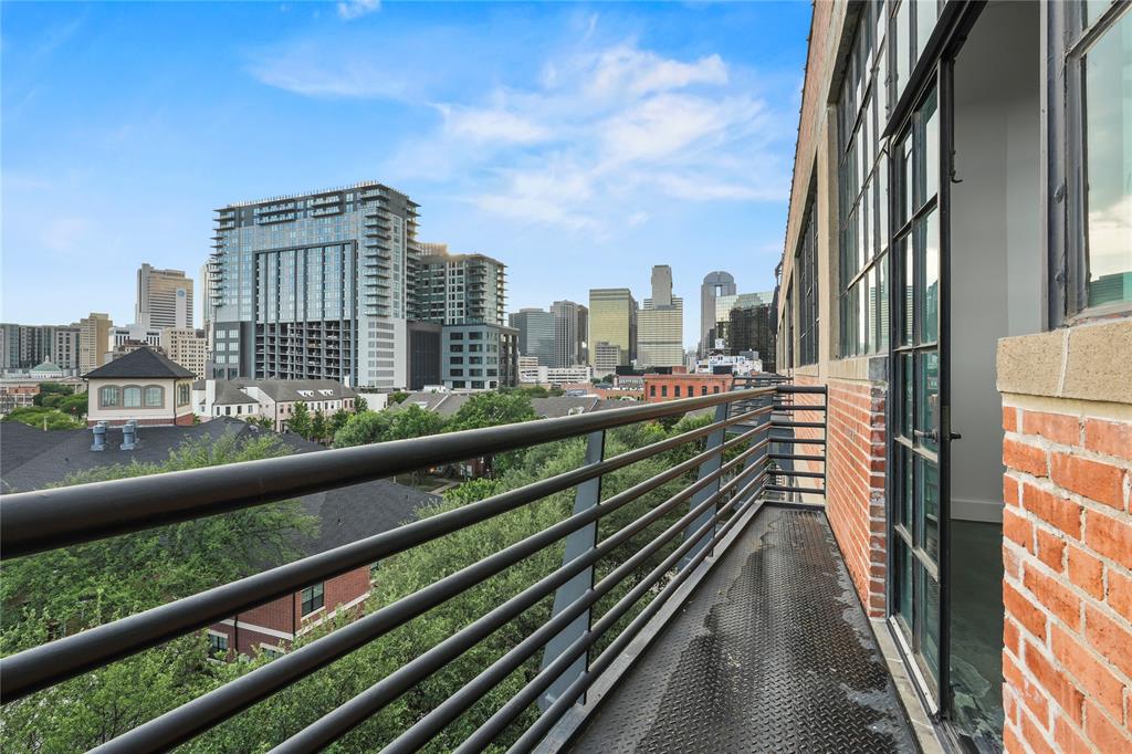 Canton Loft 2220 - Residential