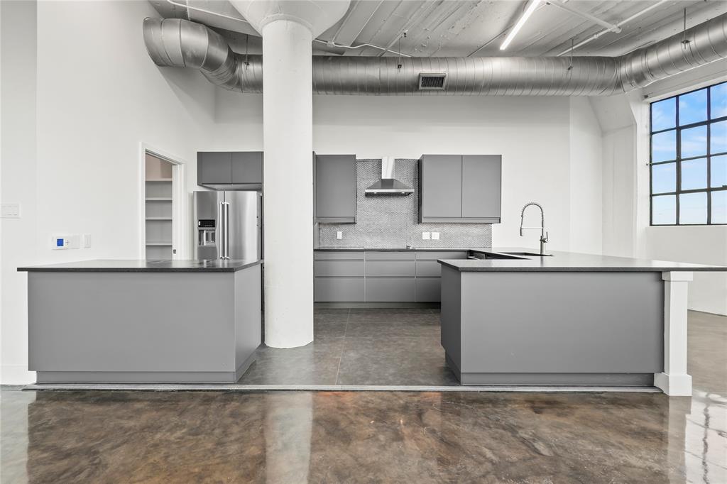 Canton Loft 2220 - Residential