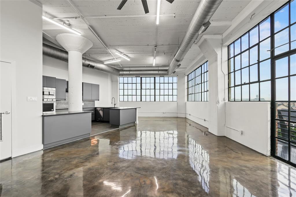 Canton Loft 2220 - Residential