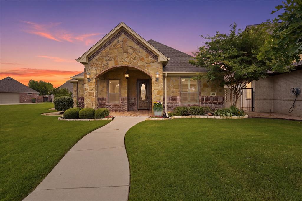 Fountain Village - Residential
