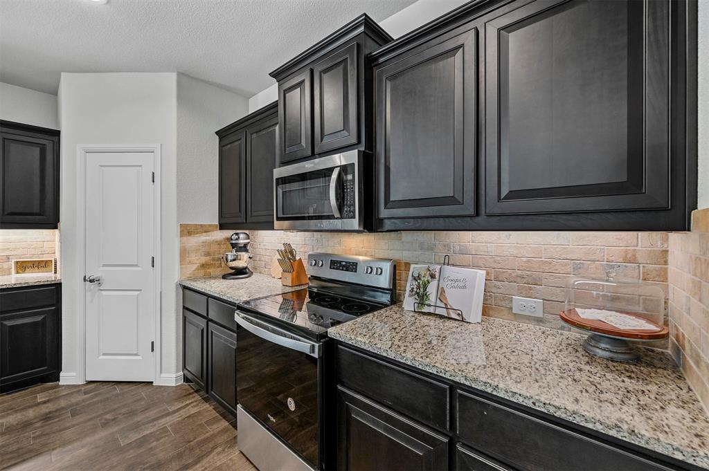 Deer Meadow - Residential