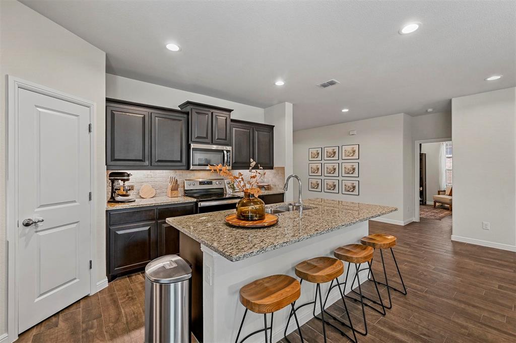 Deer Meadow - Residential