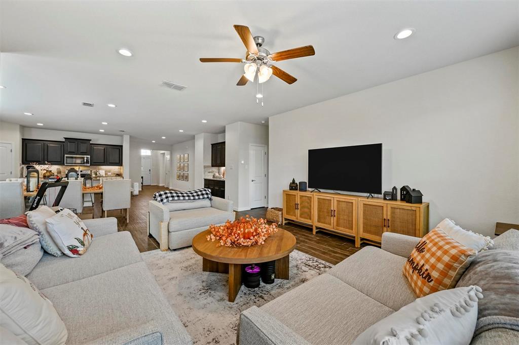 Deer Meadow - Residential
