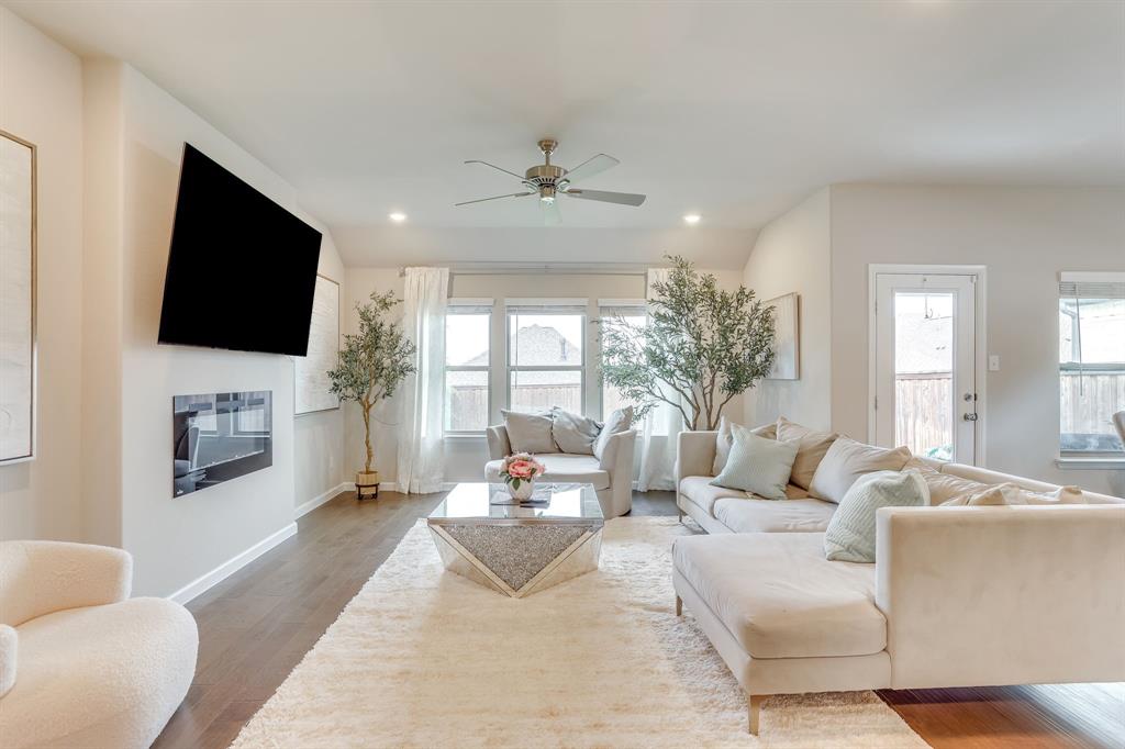 Ventana - Residential