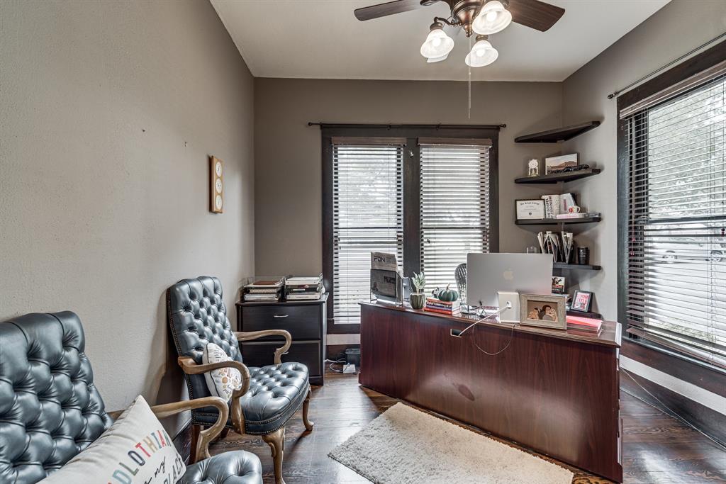 R Horton - Commercial Lease