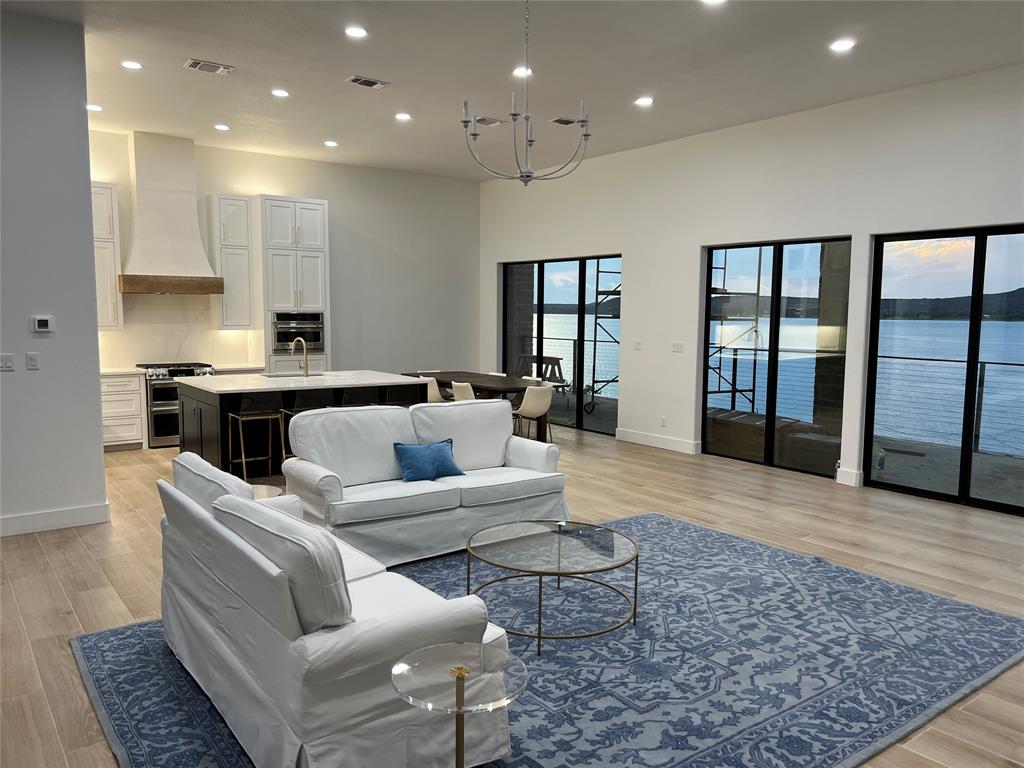 Peninsula - Residential