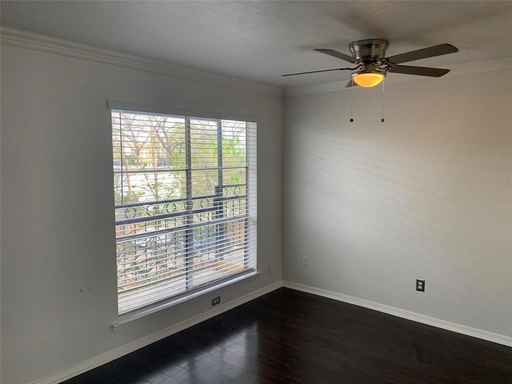 Oak Lawn - Residential Lease