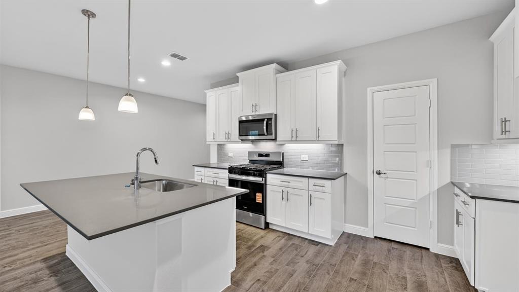 Sandstone Estates - Residential