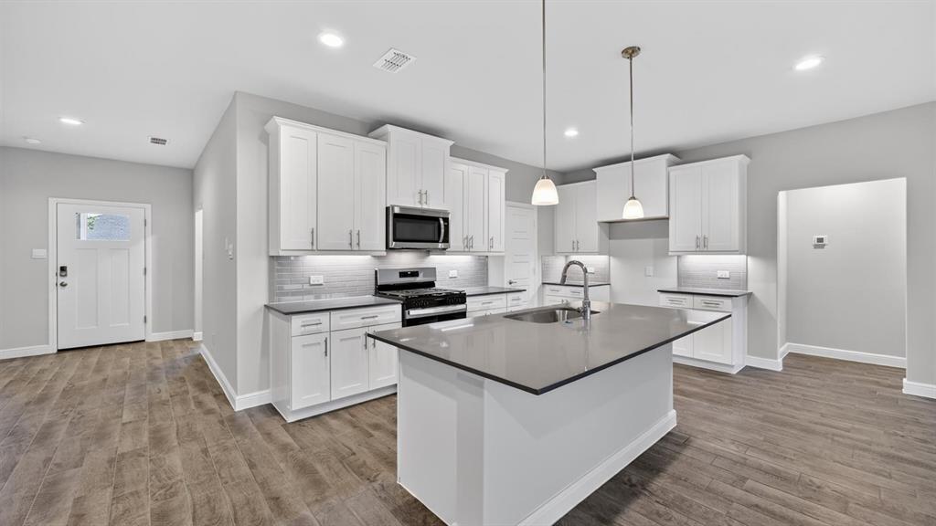 Sandstone Estates - Residential