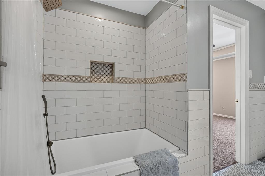 Parkway North - Residential