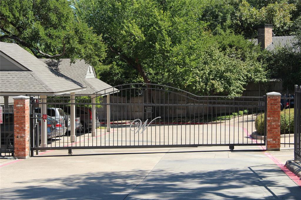 Copperfield Condos Ph 01 02 - Residential