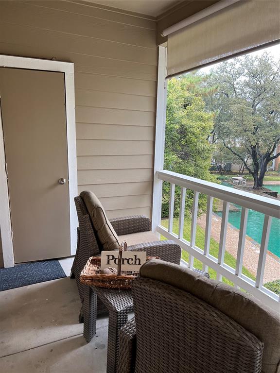 Copperfield Condos Ph 01 02 - Residential