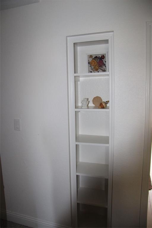Copperfield Condos Ph 01 02 - Residential