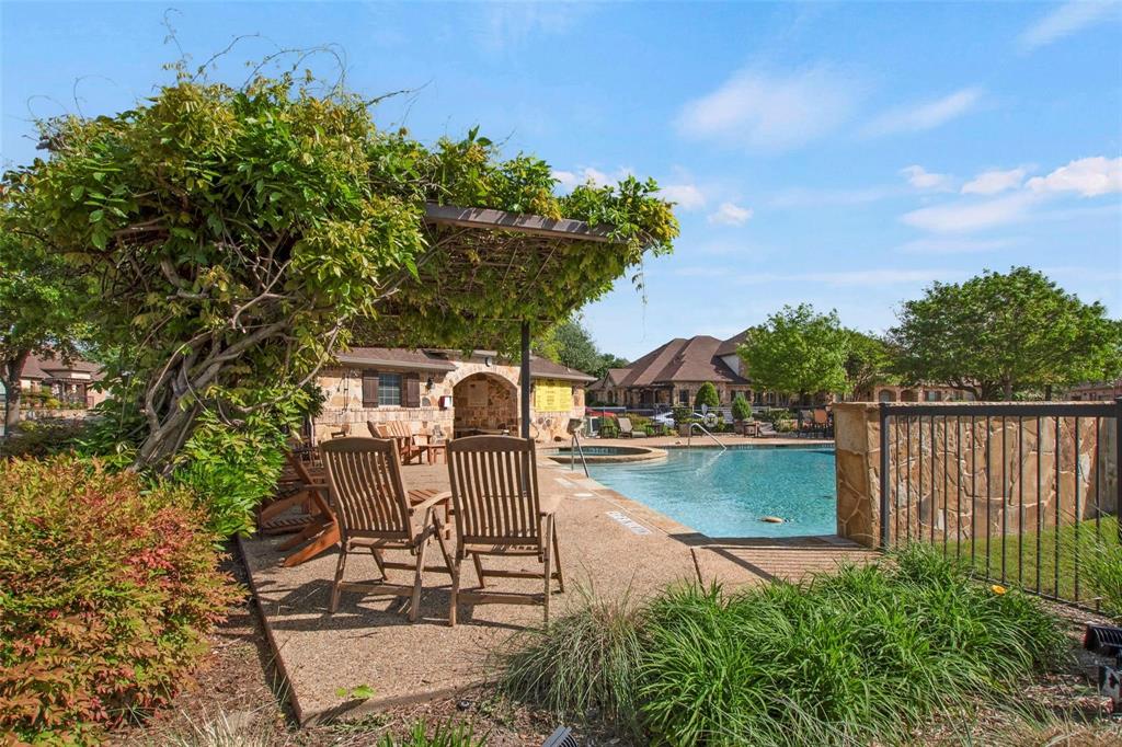 Villas At Willow Grove - Residential