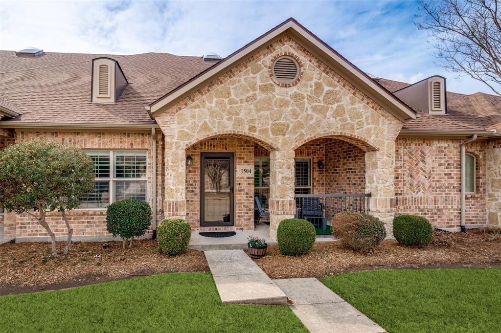 This beautifully maintained lock-and-leave home is located in a secure gated community just minutes from Adriatica Village and Historic Downtown McKinney, known for its vibrant square, unique shops, dining, and entertainment.
The open and inviting interior features engineered hardwood floors, plantation shutters, and a functional built-in desk area with cabinetry. The renovated kitchen includes granite countertops, breakfast bar, wood cabinetry, recessed lighting, and stainless-steel appliances perfect for both everyday living and entertaining. The private primary suite offers an ensuite bath with dual vanities, garden tub, separate shower, and walk-in closet. A guest bedroom and full hall bath provide comfortable accommodations for visitors.
Enjoy a covered patio for relaxing outdoors, plus the convenience of a utility closet with washer and dryer that convey, and a two-car garage. The community offers maintenance-free living with a pool, hike and bike trails, and a clubhouse with fitness center—combining comfort, convenience, and lifestyle in one exceptional home.