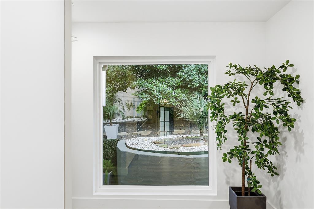 Guggenheim Acres - Residential