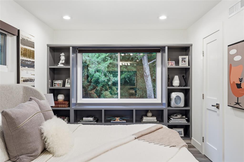Guggenheim Acres - Residential