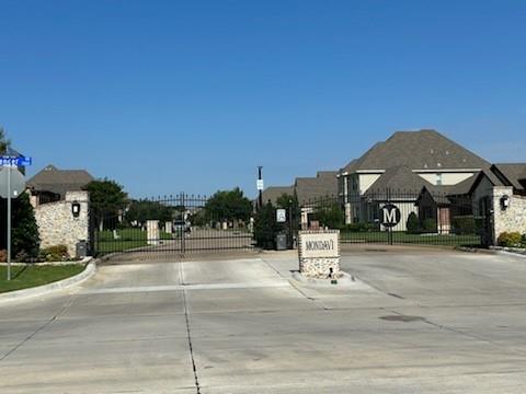MONDAVI ESTATES - Land