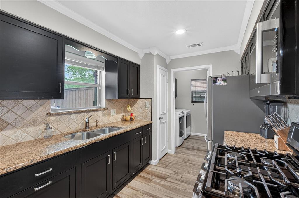 Fairmeadows 10 - Residential