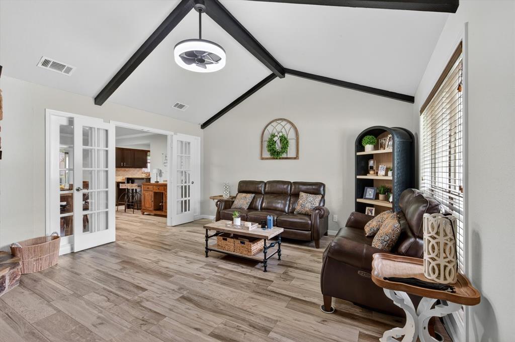 Fairmeadows 10 - Residential