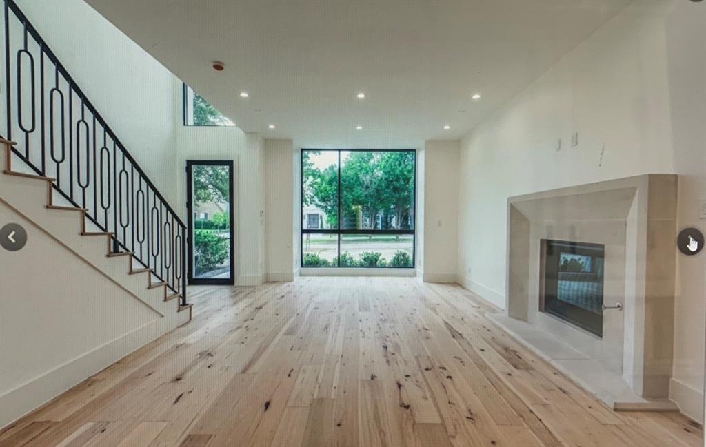 Vanderbilt Place - Residential