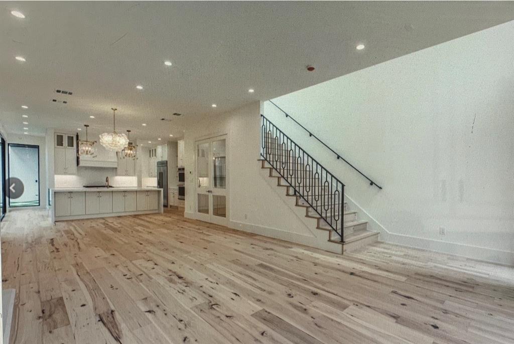 Vanderbilt Place - Residential