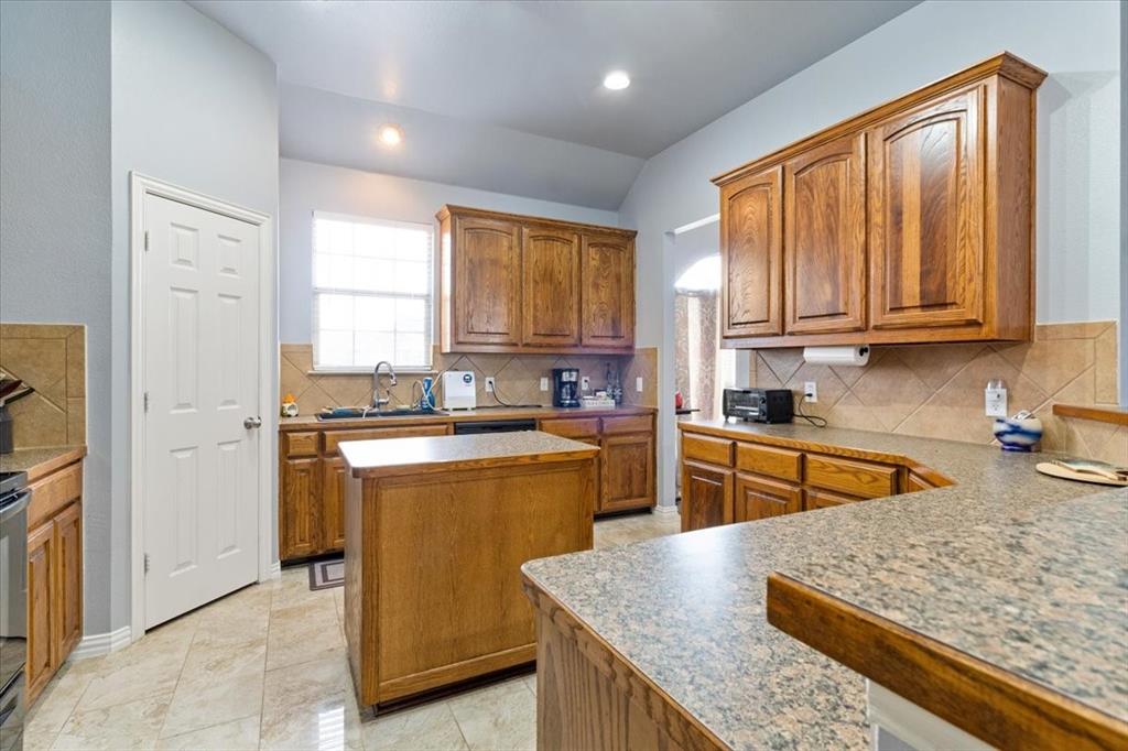 Oak View Acres - Residential