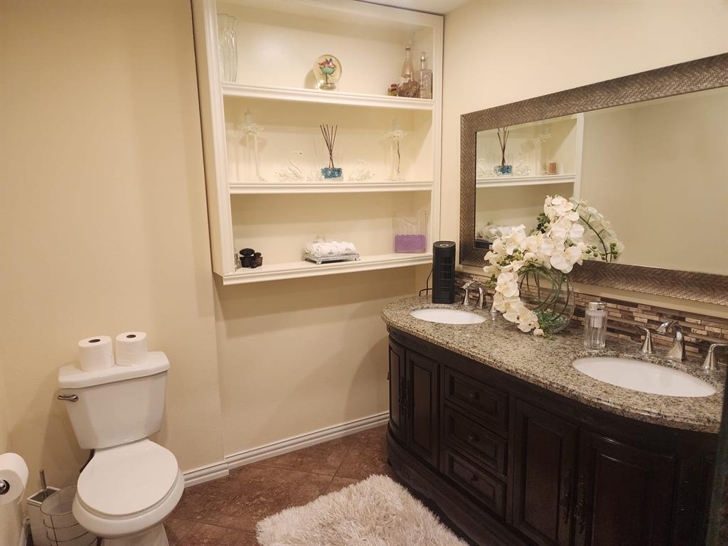 St James Place Condo - Residential