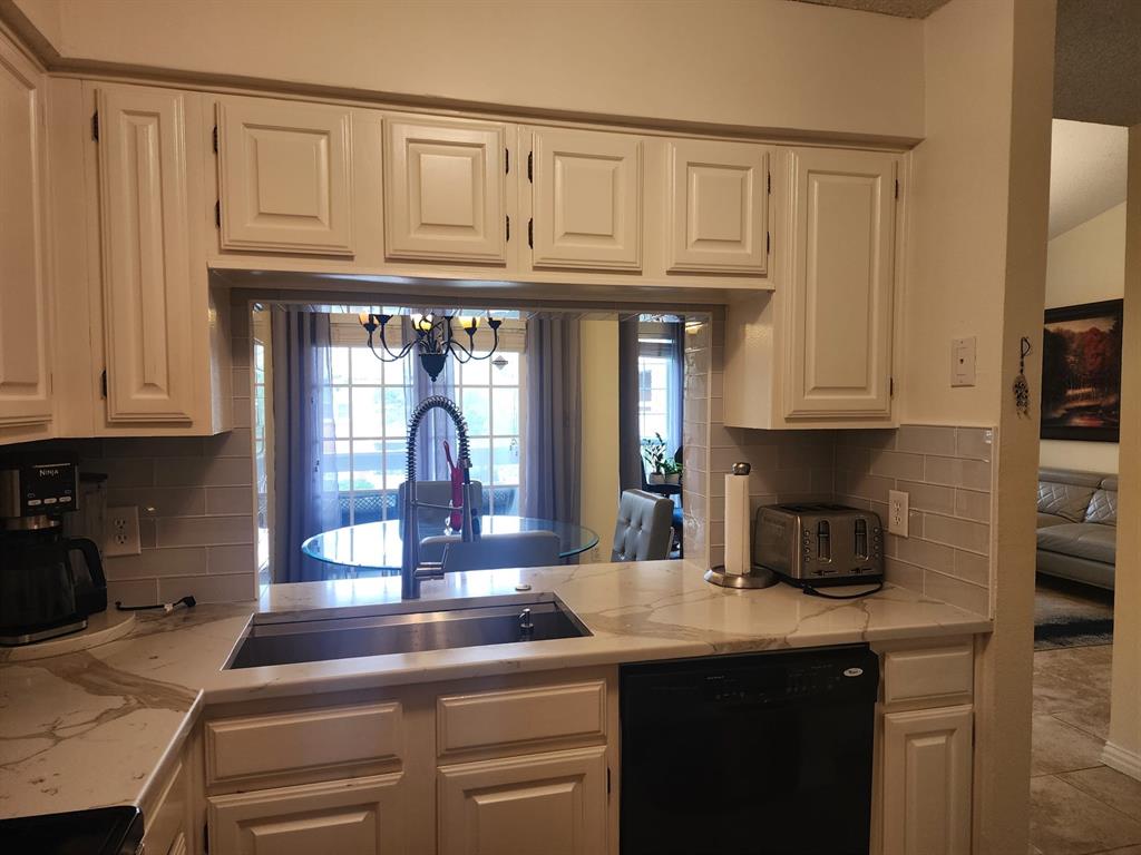 St James Place Condo - Residential